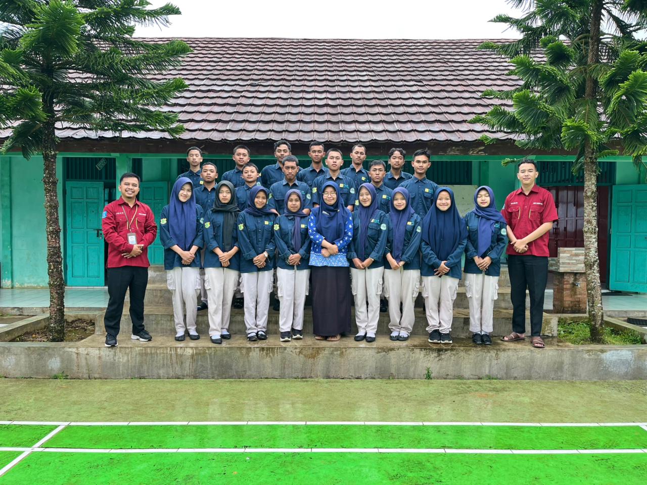 Cetak Teknisi Jaringan Handal, 100% Peserta MikroTik Academy SMKN 1 Wanayasa Lulus Sertifikasi!